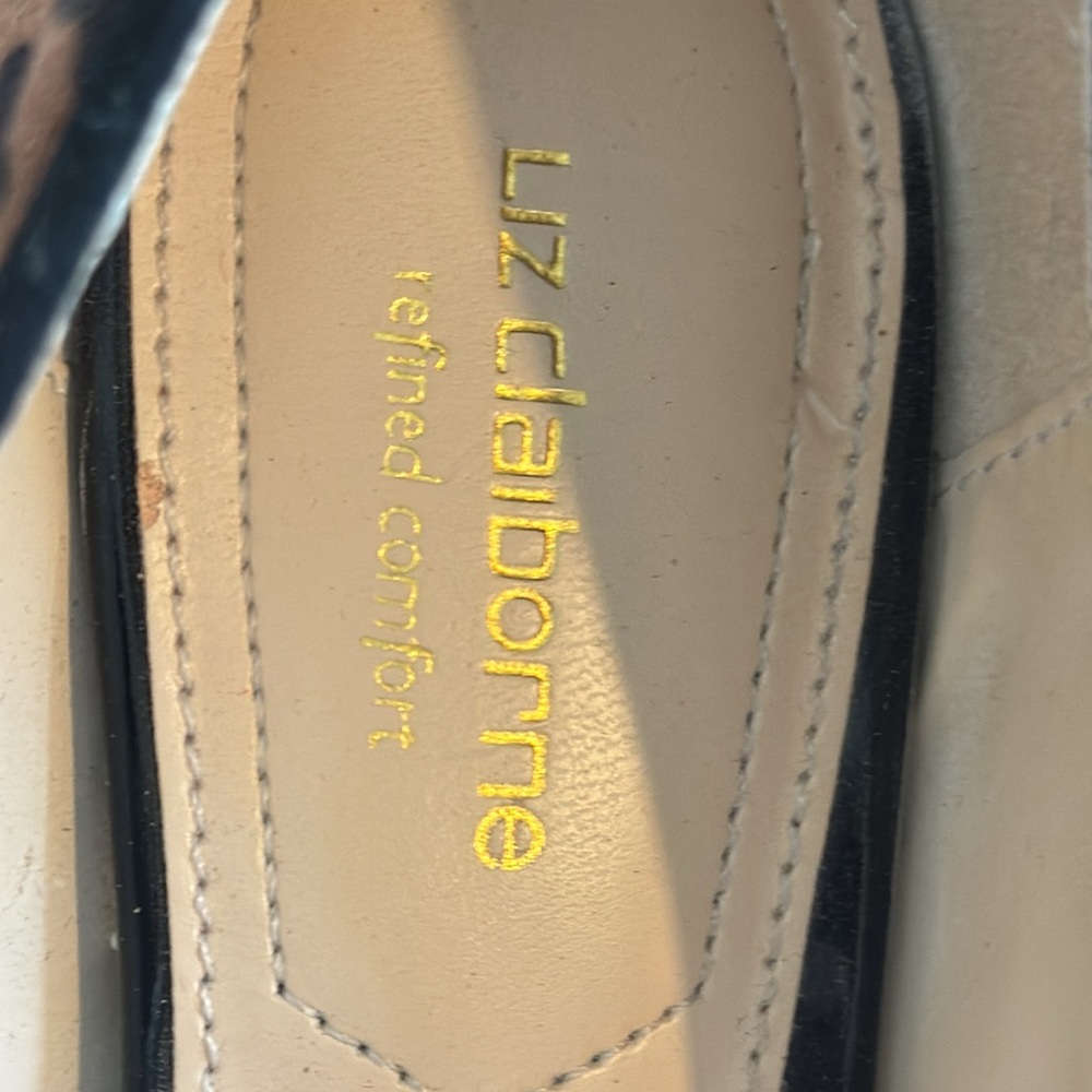 Liz Claiborne woman’s pointed toe slip on pumps 3” heel bow with tassel 6.5w - Picture 2 of 13